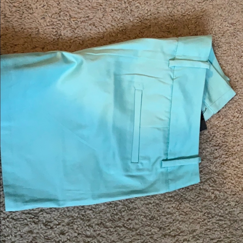 Shorts - Picture 2 of 3